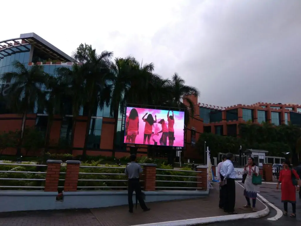 Outdoor LED Display for Manipal University